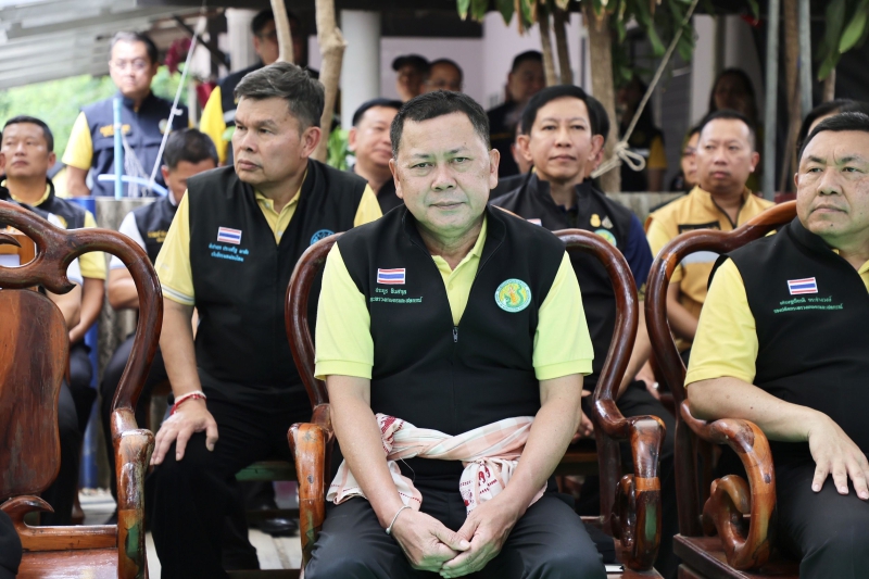 ปลัดเกษตรฯร่วมติดตามผลการดำเนินงานของวิสาหกิจชุมชนกลุ่มแปรรูปอาหารฮาลาลเนื้อสัตว์เพชรบุรี