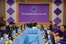 นายนิรันดร์มูลธิดาผู้ตรวจราชการกระทรวงเกษตรและสหกรณ์