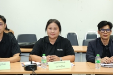 กษ.ร่วมประชุมระดมความคิดเห็น